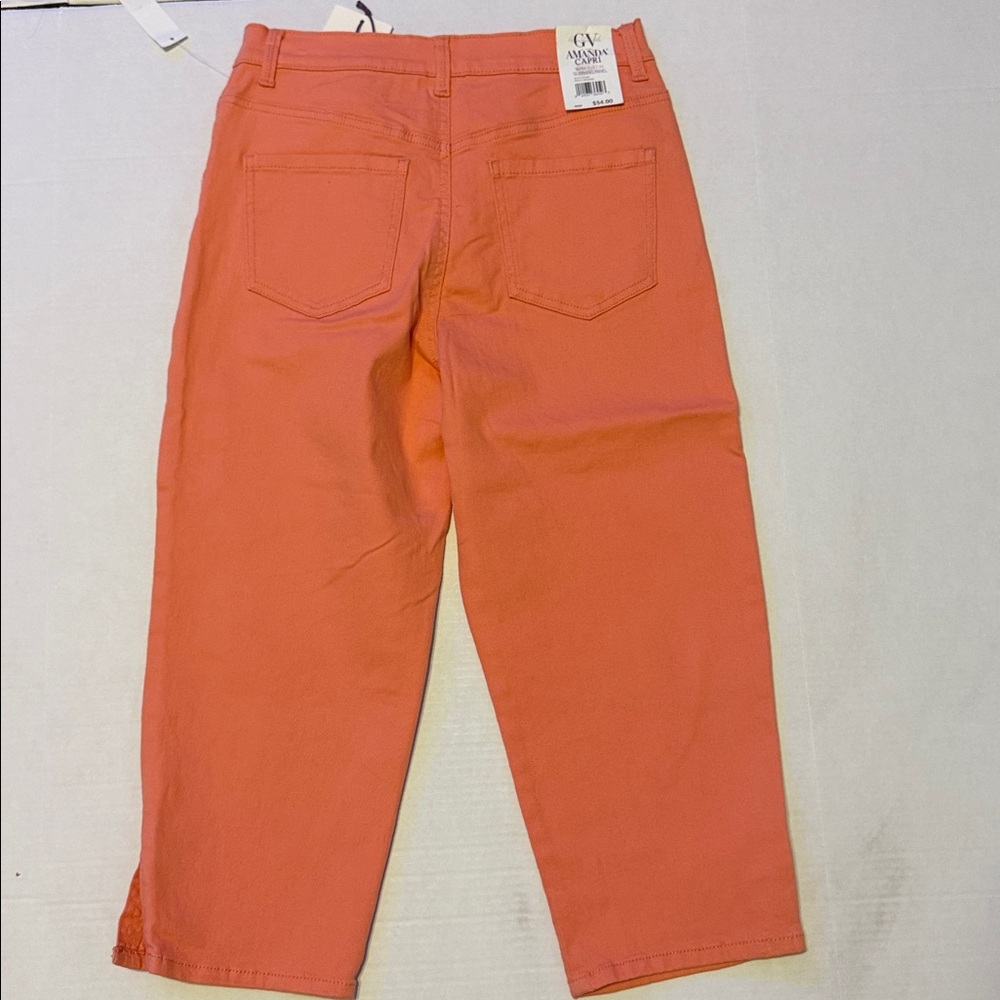 Gloria Vanderbilt Peach Orchard Amanda Capri Jeans - Picture 3 of 5